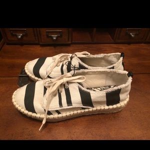 New DV by Dolce Vita Fashion Espadrilles.